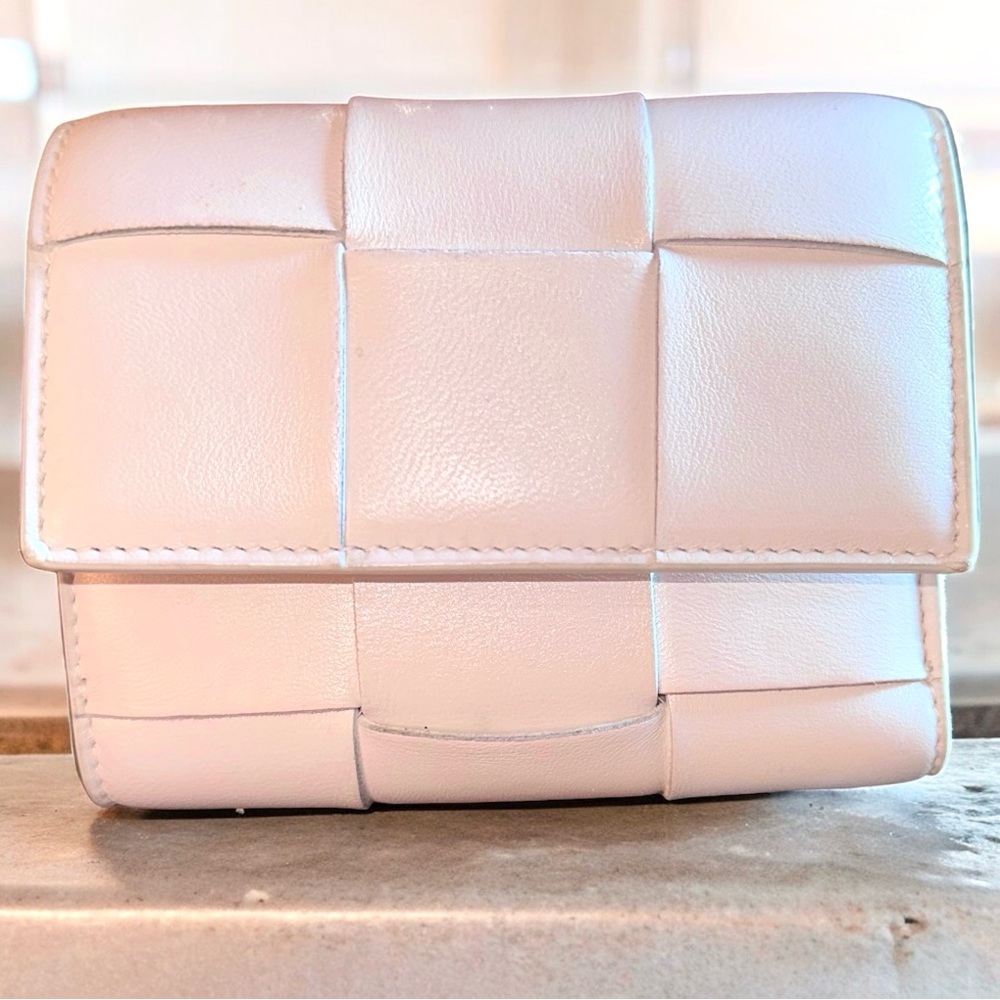 BOTTEGA VENETTA CASSETTE COMPACT WALLET